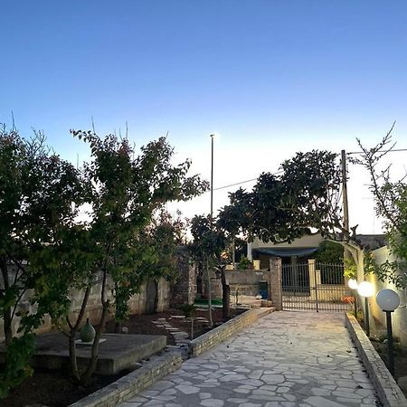 Casa Vacanze Linuccio Casalabate Exterior foto